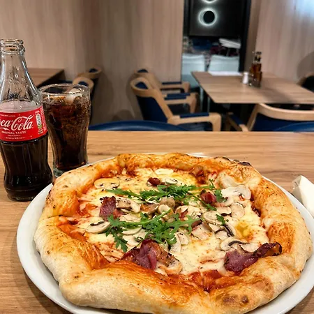 Centar Sanski 4*